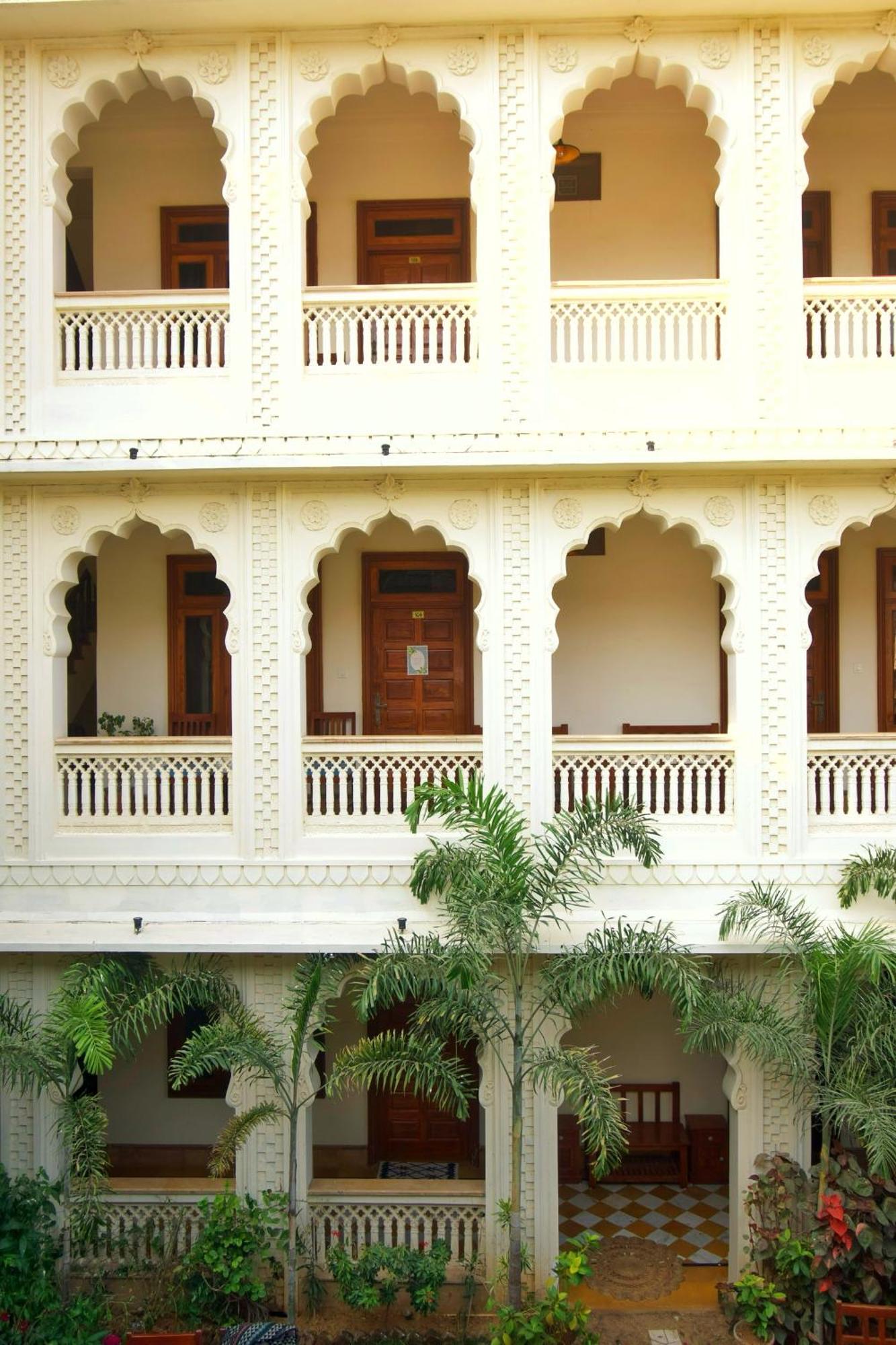 Banana Hostel Pushkar Exterior foto